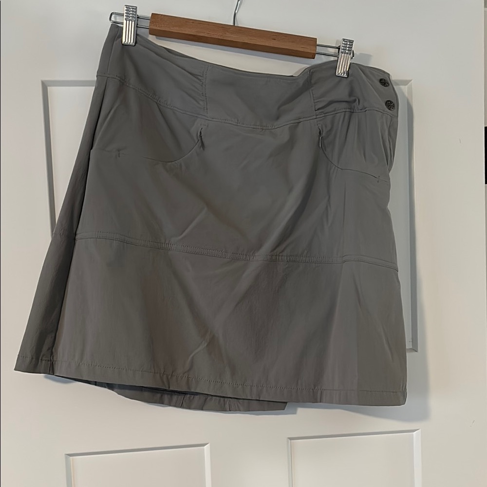Athleta Gray Skort